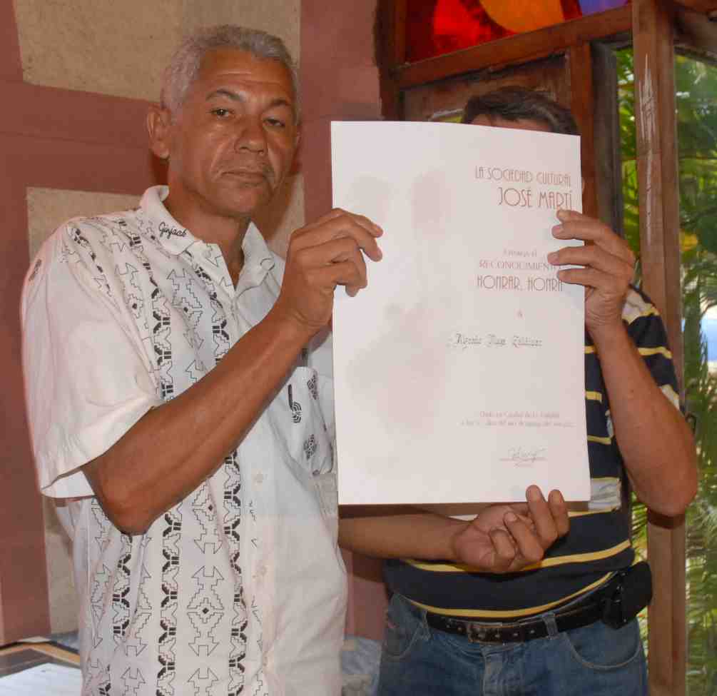 Alfredo Moya Zaldivar y Julio César Sánchez Guerra