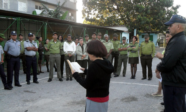 Miembros de la SCJM en la Unidad Municipal de la PNR